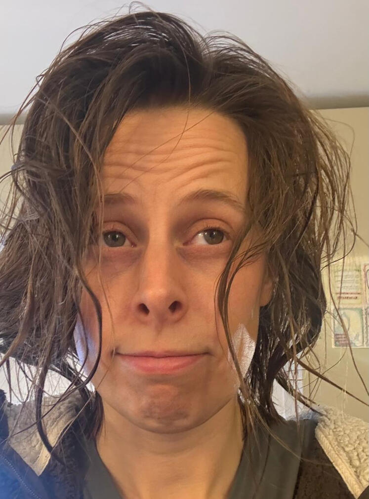 ✨Sammie✨ (she/her) Likes cucumber, _____ (ask me in person), and lying in the bath. Very face blind and is sorry in advance if she doesn't recognise you.